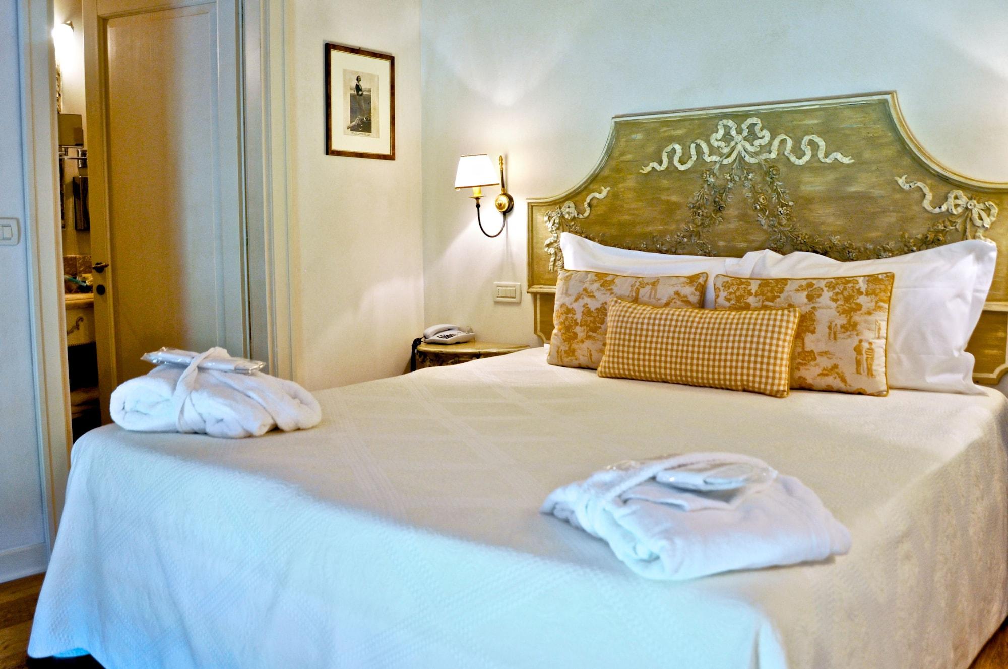 Garda Hotel San Vigilio Golf Pozzolengo Bagian luar foto