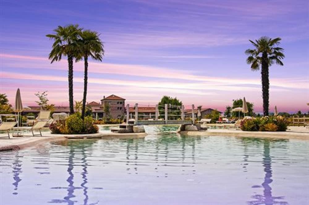 Garda Hotel San Vigilio Golf Pozzolengo Bagian luar foto