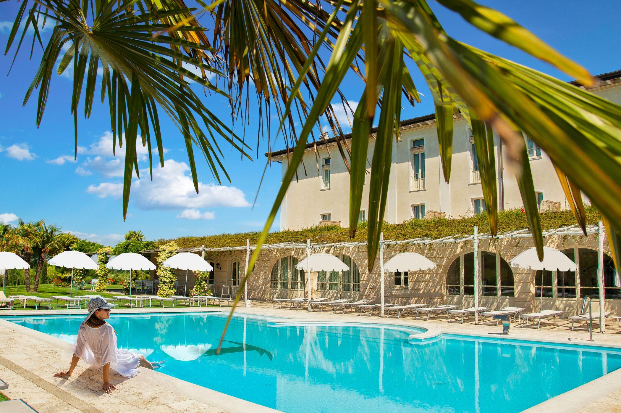 Garda Hotel San Vigilio Golf Pozzolengo Bagian luar foto