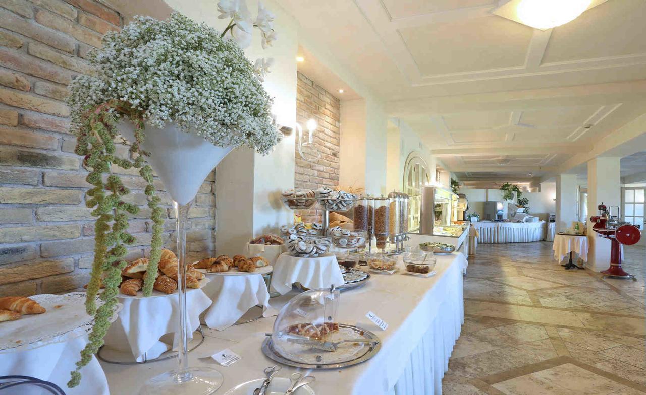 Garda Hotel San Vigilio Golf Pozzolengo Bagian luar foto